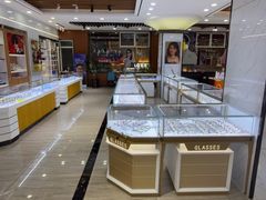-现代眼镜批发城(台东三路店)