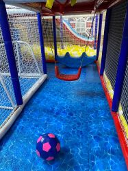 -开心哈乐亲子乐园(东森时尚百货店)