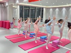 -芭芭拉舞蹈·星星演说家(珠江新城校区)