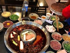 -星鸿社重庆老火锅(燃灯寺分店)