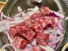 牛肉粒+秘制酱-酒拾烤肉(复地星光天地店)