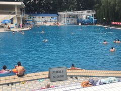 -青年湖公园水上世界