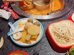 -醉董牛川派鲜肉自选火锅(烟台店)