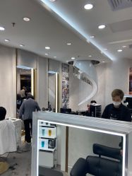 -Kraemer Paris  苏豪路易士·嘉玛发廊