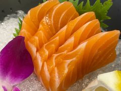 -万岁料理回转寿司(华贸店)