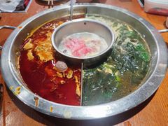 -重庆小天鹅自助火锅店(空港跨境店)