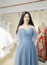 -月月婚纱礼服仓储店(王府井店)