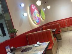 -鸡遇虾煲干锅火锅(小寨金莎店)