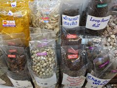 -瓦洛洛传统市场