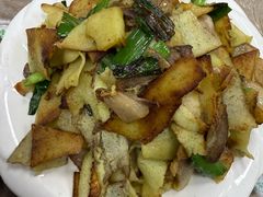 大蒜腊肉豆丝-西大酒店