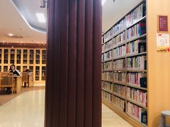 -浦东新区花木街道图书馆