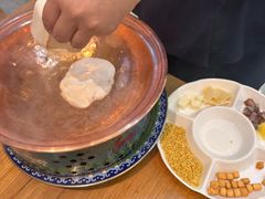 -哈啾嗨·蒙文化主题餐厅(京汉新城店)