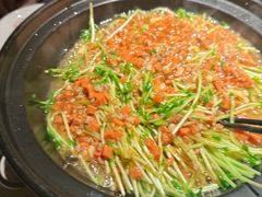 -小凤庭·地道湖北菜武昌鱼·藕汤(38年黄鹤楼店)
