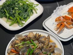 -鑫悦楼煎蟹·16年海鲜大排档