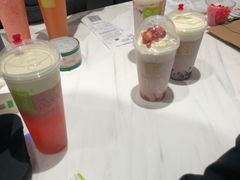-奈雪的茶(湖滨银泰in77C区PRO店)