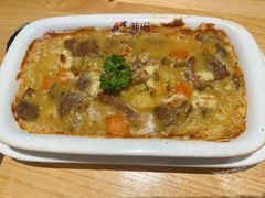 咖喱牛肉焗饭-菲滋意式休闲餐厅(北仑银泰城店)