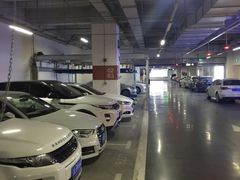 -成都银泰中心-停车场