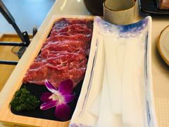 -菌子鲜汤野生菌锅