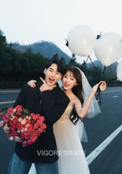 -雪中彩影婚纱摄影·品控旗舰店