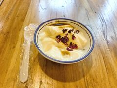 -云阿蛮云南生烫牛肉米线(奉贤路店)