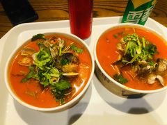 -何记花甲(海岸城旗舰店)