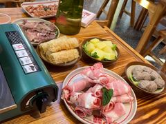 -黔二妞地摊火锅(龙华清湖店)