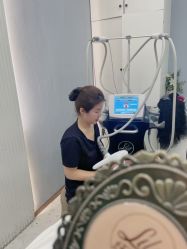 -Lily纤美·科技减脂中心
