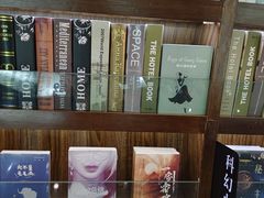 -钟书阁(珍园店)