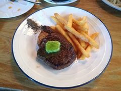 -羽深肉铺 Steak & Wine