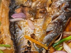 -里岛烤鱼(东港凯虹广场店)