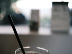 -彳亍咖啡·这里(水湾路店)