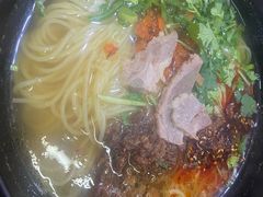 -一品飘香米线(一中总店)