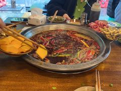 -黄潇洒老火锅(九眼桥宏济巷店)