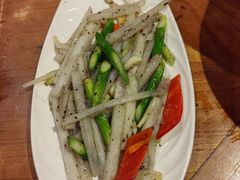 -雀舞云南菜(天津天河城购物中心店)