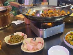 -富正毅三下锅·湘西韵味(天门山索道店)