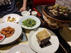 -京味斋·北京烤鸭(北京南站洋桥店)