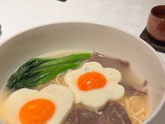 -洋房火锅(上海新天地南北里店)