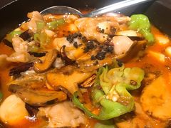 黑松露牛肝菌焖牛蛙-云海肴·汽锅鸡·云南菜(美罗城店)