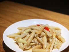 酸辣藕带-汪爹爹武汉牛三鲜(朝外大街店)