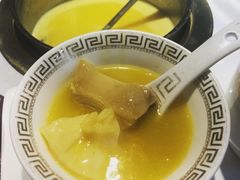 -泓炙颐凤鲜海鲜火锅料理(桐乡店)