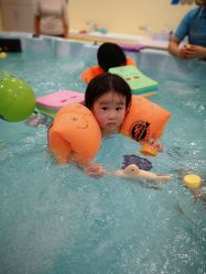 -蓝色海林婴幼儿水育馆(新辰里学清路店)