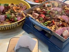 -休记光头香辣蟹干锅(绵竹店)