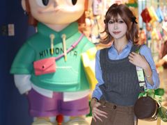 -燕莎奥特莱斯购物中心