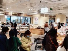 大堂-七鲜超市(瑞虹天地太阳宫店)