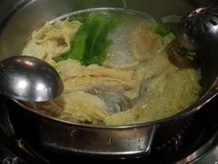 -润青四季音乐主题餐厅·椰子鸡(罗湖店)