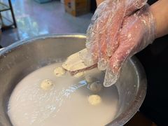地锅贴饼-地锅公社·现炒地锅鸡·地锅鱼·夜宵(罗锦路店)