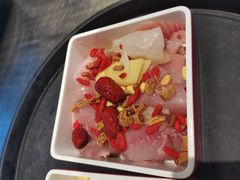 -马家斑.鲜鱼火锅(松湖万科店)