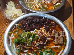 -老五鸡丝豆花面粉(瑞金北路68号院店)