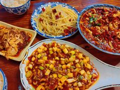 -醉八仙热酒馆(渝中店)