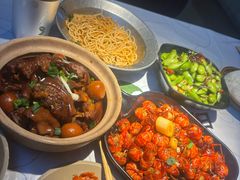 -巴厘龙虾·榜首油焖大虾(音乐学院·沿江酒馆店)